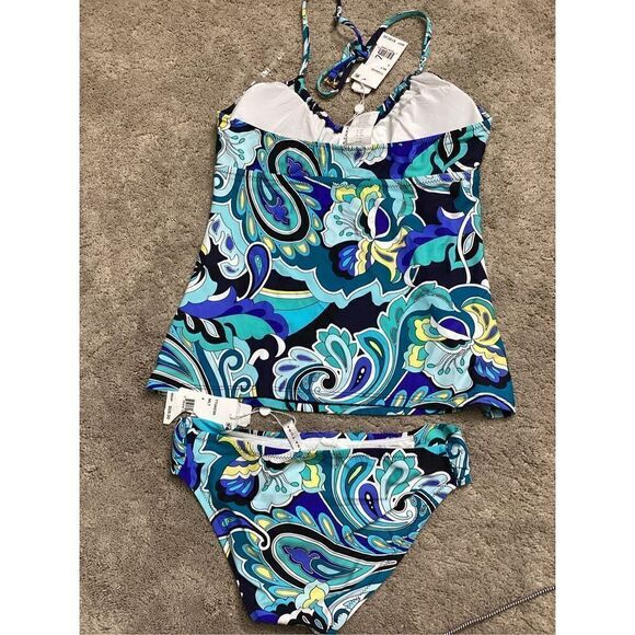 New. Trina Turk paisley swirl tankini set. Retails $168. Size 4 - Picture 6 of 7